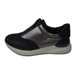 Zapato Deportivo