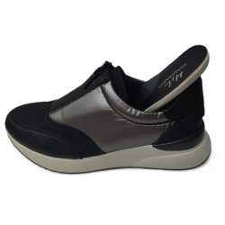 Zapato Deportivo